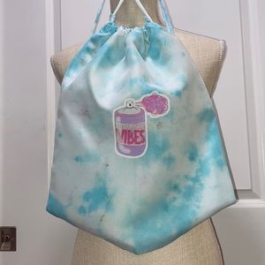 Drawstring bag